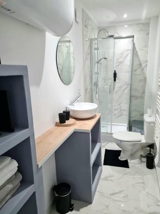 בזייה Appartement Moderne, 5 Min Du Centre Ville A Pied מראה חיצוני תמונה